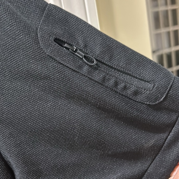 Men’s black short sleeve polo size L - Picture 4 of 5